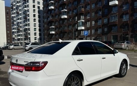 Toyota Camry, 2016 год, 1 990 000 рублей, 10 фотография
