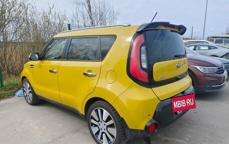 KIA Soul II рестайлинг, 2015 год, 1 286 000 рублей, 3 фотография