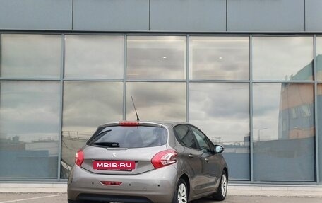 Peugeot 208 II, 2013 год, 569 000 рублей, 4 фотография