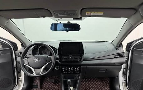 Toyota Vios III, 2022 год, 1 290 000 рублей, 7 фотография