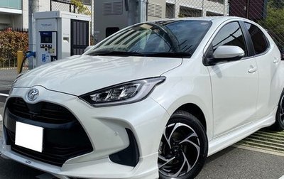 Toyota Yaris, 2022 год, 1 149 000 рублей, 1 фотография