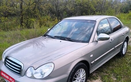 Hyundai Sonata IV рестайлинг, 2007 год, 1 000 000 рублей, 1 фотография