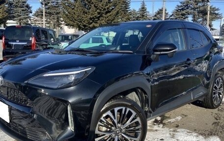 Toyota Yaris Cross, 2023 год, 1 502 000 рублей, 3 фотография