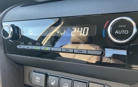 Toyota Yaris Cross, 2023 год, 1 502 000 рублей, 19 фотография