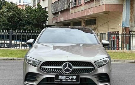 Mercedes-Benz A-Класс, 2021 год, 1 580 005 рублей, 2 фотография