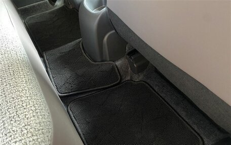 Toyota Yaris, 2022 год, 1 149 000 рублей, 15 фотография