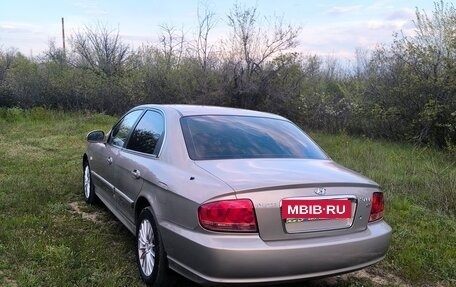 Hyundai Sonata IV рестайлинг, 2007 год, 1 000 000 рублей, 5 фотография