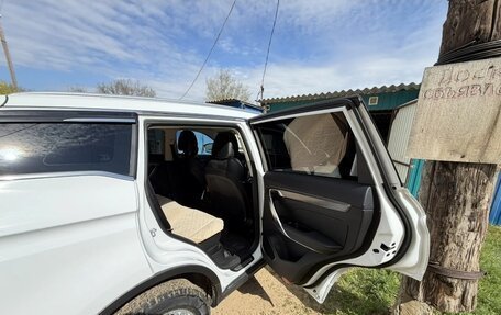 Geely Atlas, 2024 год, 2 500 000 рублей, 2 фотография