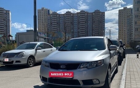 KIA Cerato III, 2010 год, 950 000 рублей, 2 фотография