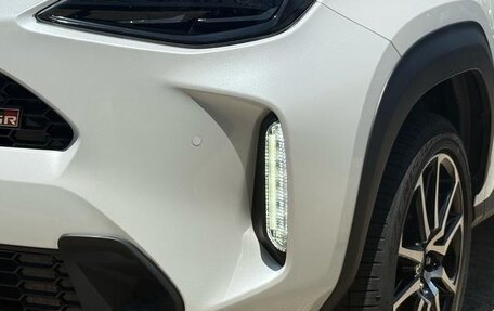 Toyota Yaris Cross, 2023 год, 1 350 000 рублей, 9 фотография