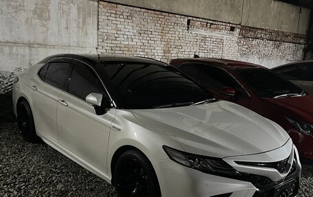 Toyota Camry, 2019 год, 2 650 000 рублей, 1 фотография