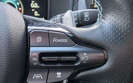 Hyundai Kona I, 2023 год, 1 720 000 рублей, 4 фотография