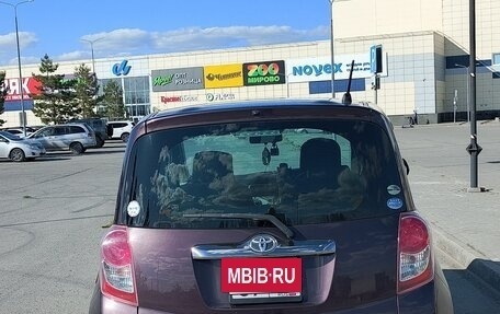 Toyota Ractis I, 2009 год, 715 000 рублей, 8 фотография