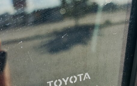 Toyota Ractis I, 2009 год, 715 000 рублей, 14 фотография