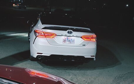 Toyota Camry, 2019 год, 2 650 000 рублей, 4 фотография