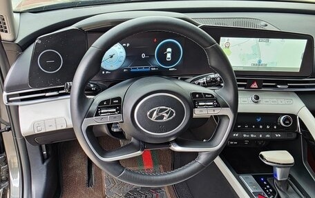 Hyundai Elantra, 2023 год, 1 400 080 рублей, 14 фотография