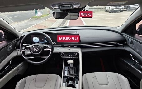 Hyundai Elantra, 2023 год, 1 400 080 рублей, 9 фотография