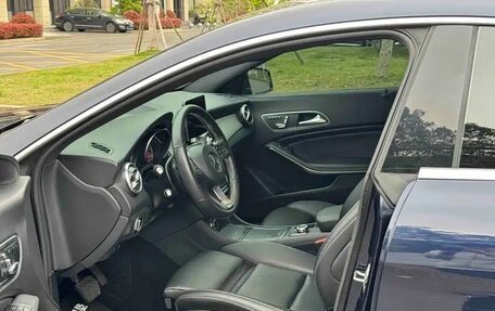 Mercedes-Benz CLA, 2019 год, 1 660 000 рублей, 10 фотография