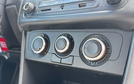 Volkswagen Polo VI (EU Market), 2013 год, 800 000 рублей, 10 фотография