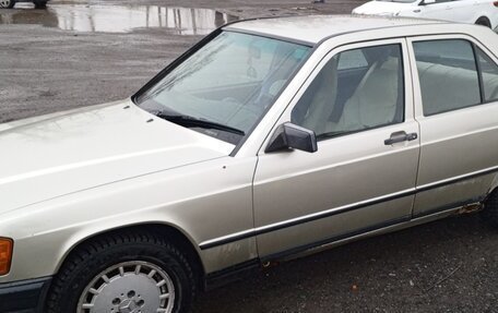 Mercedes-Benz 190 (W201), 1985 год, 170 000 рублей, 6 фотография