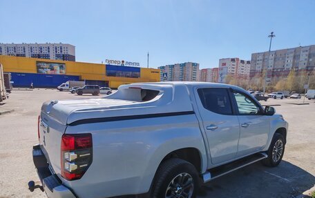 Mitsubishi L200 IV рестайлинг, 2020 год, 3 100 000 рублей, 2 фотография