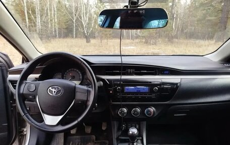 Toyota Corolla, 2014 год, 1 200 000 рублей, 7 фотография