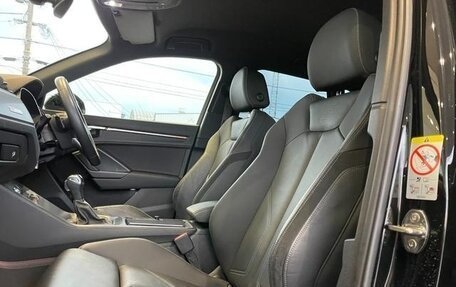 Audi Q3, 2023 год, 2 000 000 рублей, 12 фотография