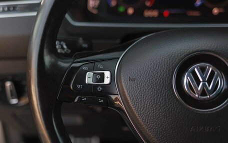 Volkswagen Tiguan II, 2019 год, 2 400 000 рублей, 12 фотография