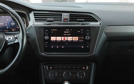 Volkswagen Tiguan II, 2019 год, 2 400 000 рублей, 14 фотография