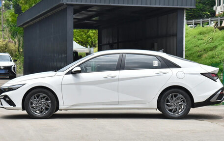 Hyundai Elantra, 2025 год, 1 430 000 рублей, 12 фотография