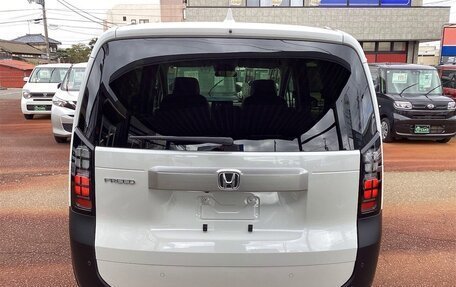 Honda Freed, 2025 год, 1 950 000 рублей, 5 фотография