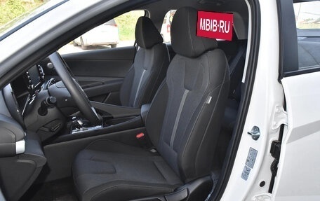 Hyundai Elantra, 2025 год, 1 430 000 рублей, 5 фотография