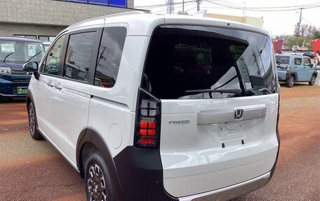 Honda Freed, 2025 год, 1 950 000 рублей, 6 фотография