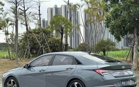 Hyundai Elantra, 2022 год, 1 120 000 рублей, 4 фотография