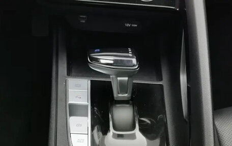 Hyundai Elantra, 2022 год, 1 090 000 рублей, 18 фотография