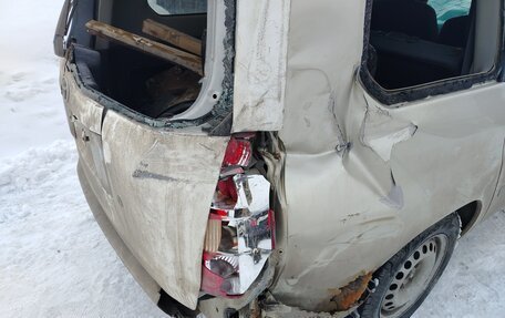 Toyota Probox I, 2002 год, 150 000 рублей, 1 фотография