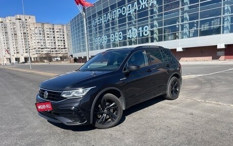 Volkswagen Tiguan II, 2021 год, 3 700 000 рублей, 1 фотография