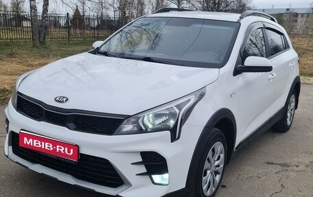 KIA Rio IV, 2021 год, 1 680 000 рублей, 1 фотография