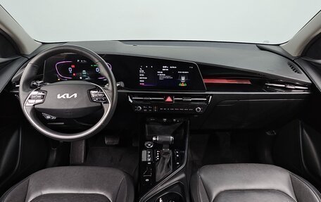 KIA Niro, 2022 год, 1 710 007 рублей, 5 фотография