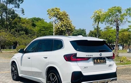 BMW X1, 2023 год, 2 800 000 рублей, 5 фотография