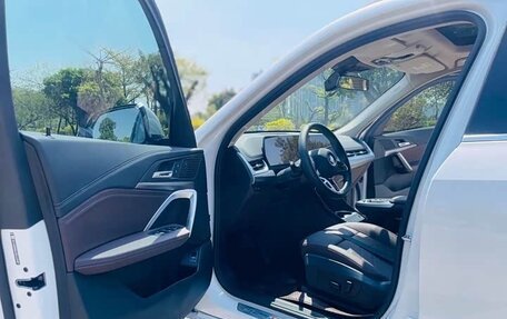 BMW X1, 2023 год, 2 800 000 рублей, 16 фотография