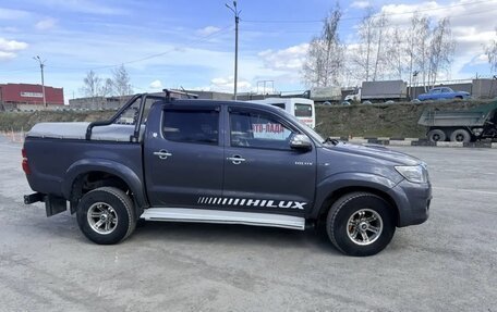 Toyota Hilux VII, 2014 год, 2 400 000 рублей, 3 фотография