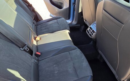 Volkswagen Tiguan, 2024 год, 4 550 000 рублей, 12 фотография