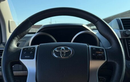 Toyota Land Cruiser Prado 150 рестайлинг 2, 2014 год, 4 500 000 рублей, 14 фотография