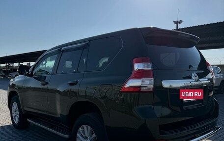 Toyota Land Cruiser Prado 150 рестайлинг 2, 2014 год, 4 500 000 рублей, 8 фотография
