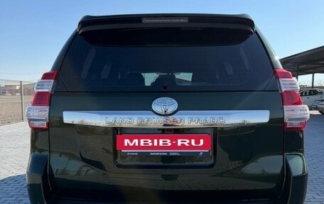Toyota Land Cruiser Prado 150 рестайлинг 2, 2014 год, 4 500 000 рублей, 11 фотография