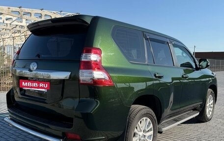 Toyota Land Cruiser Prado 150 рестайлинг 2, 2014 год, 4 500 000 рублей, 10 фотография