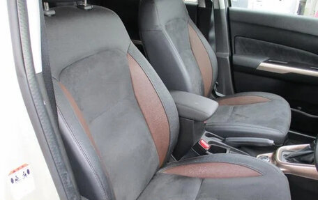 Suzuki Escudo IV, 2022 год, 1 524 000 рублей, 8 фотография