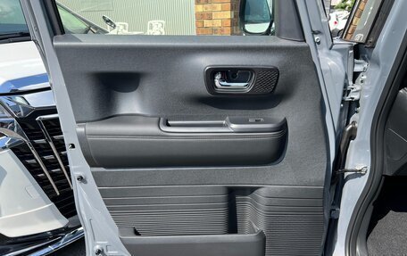 Honda N-BOX, 2024 год, 1 325 000 рублей, 32 фотография