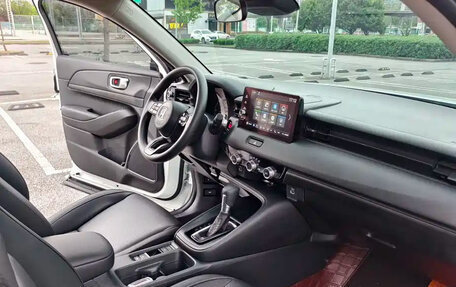 Honda Vezel, 2023 год, 1 650 000 рублей, 9 фотография